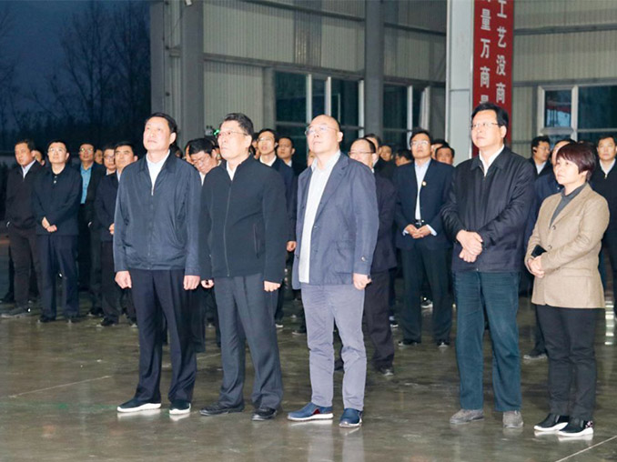 临沂市委书记王玉君等领导一行莅临山东宏旺不锈钢精加工项目调研