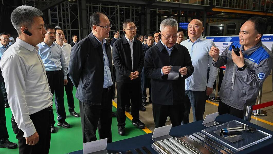 2025年10月，湖南省委书记沈晓明、省长毛伟明一行莅临湖南宏旺现场观摩